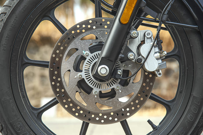 QJ SRC 500 review: Royal Enfield or this?